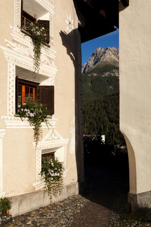 Hotel Astras Scuol Exterior photo