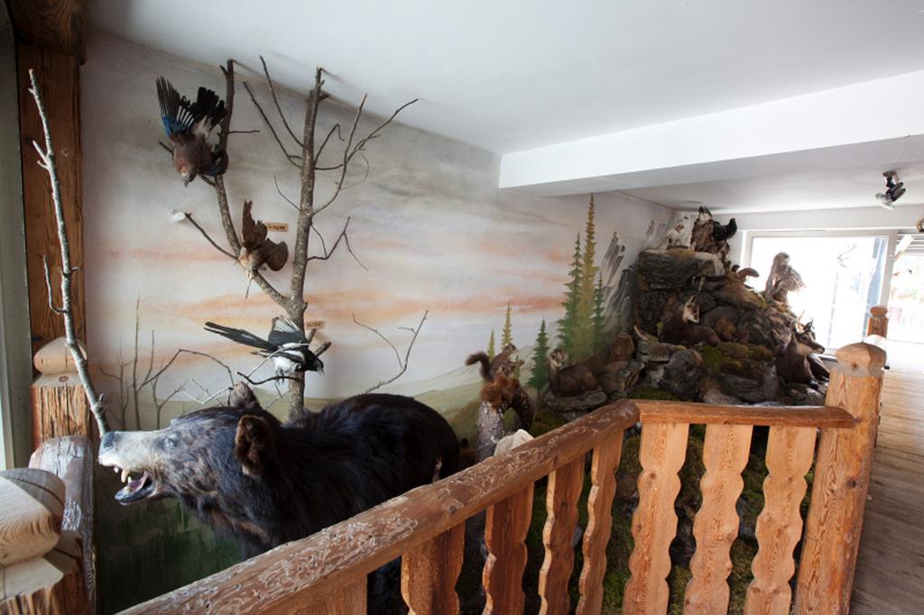 Hotel Astras Scuol Exterior photo